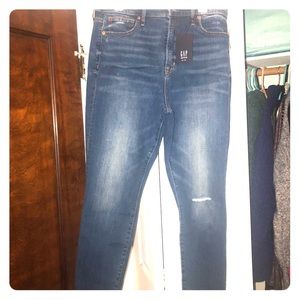 Gap sky high true skinny jeans NWT